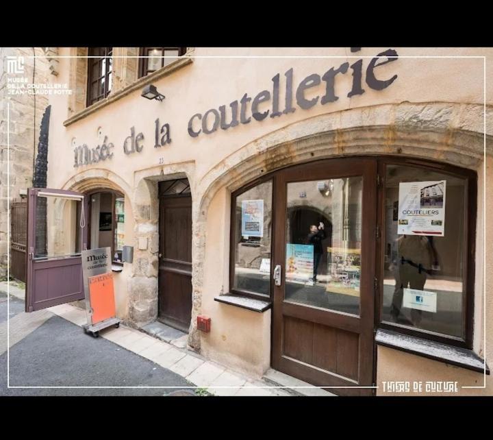 Coutellina