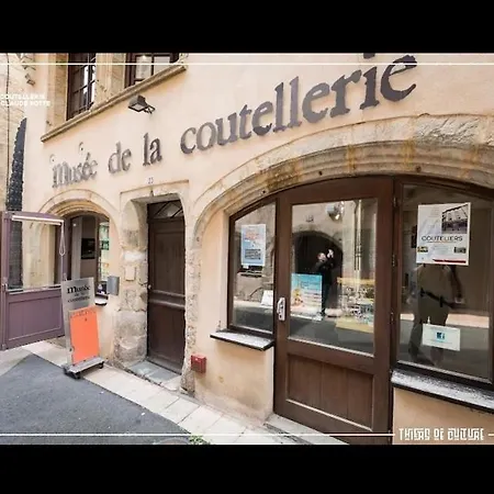 Appartement Coutellina à Thiers Extérieur photo